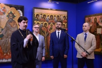 Хабаровский священник принял участие в открытии выставки «Окно в Россию. Религиозное искусство эпохи Петра I»