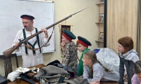 В воскресной школе Христорождественского собора прошёл «урок живой истории»