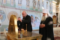 В День памяти и скорби митрополит Артемий совершил заупокойное богослужение в Спасо-Преображенском соборе
