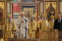 Митрополит Артемий совершил Божественную литургию в канун дня своего тезоименитства
