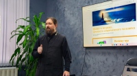 Священник рассказал подросткам на сборах «СВОИ» об истинных ценностях и вреде сквернословия