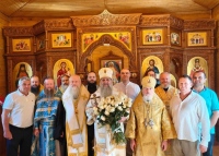 В день своего рождения митрополит Артемий совершил Божественную литургию в Иверском скиту