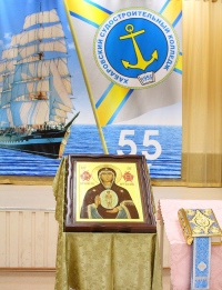 Освящены иконы для иконостаса будущего храма при Хабаровском судостроительном колледже