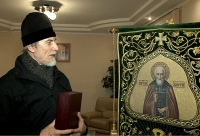В Хабаровск доставлена хоругвь с изображением прославленного русского святого