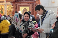 Православная молодежь Хабаровска приняла участие в мини-исследовании для портала «Приходы»
