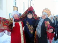 Жители военного городка Сосновки стали гостями приходского праздника Масленицы