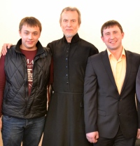 Правящий архиерей посетил реабилитационный центр в поселке Петропавловка