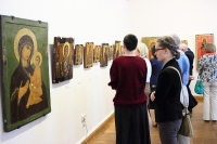 Об искусстве и духовности поговорила светская и православная молодежь на выставке икон