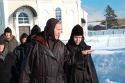 Гости из Забайкальского края посетили Свято-Петропавловский женский монастырь