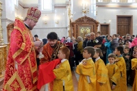 В Неделю 4-ю по Пасхе правящий архиерей совершил Божественную литургию в Спасо-Преображенском кафедральном соборе