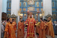 В день памяти святителя Николая Чудотворца митрополит Владимир совершил Божественную литургию в Градо-Хабаровском соборе Успения Божией Матери