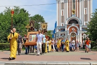 Крестный ход к памятнику  благоверным князьям Петру и Февронии впервые прошел в Хабаровске