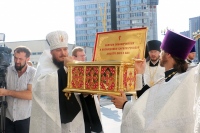 В Хабаровск принесен ковчег с мощами 54 новомучеников и исповедников Церкви Русской