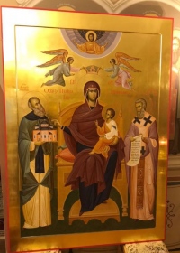 Уникальную икону, написанную для одного из хабаровских храмов в Екатеринбурге, встретят в Спасо-Преображенском соборе 18 января