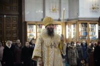 Всенощное бдение в главном храме Хабаровска совершил епископ Арсеньевский и Дальнегорский Гурий