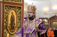 В канун Крестопоклонной Недели митрополит Владимир совершил всенощное бдение