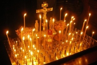 Заупокойные службы прошли в хабаровских храмах на 40-й день после трагедии в Кемерово