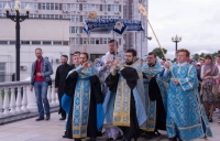 Митрополит Владимир совершил утреню с чином Погребения Пресвятой Богородицы