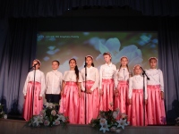 Ученики воскресной школы организовали концерты в краевых социальных учреждениях