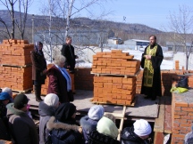 Строительство храма в поселке Корфовский. 11 апреля 2012 г.