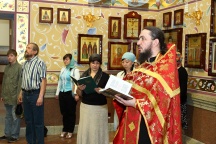 Отправление храма-вагона Святителя Иннокентия Иркутского в миссионерскую поездку. 3 июня 2011г.