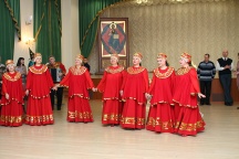 10 января 2012 года в актовом зале Хабаровской духовной семинарии состоялся молодежный Рождественский бал