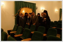  Посещение участниками Дальневосточного экономического форума Хабаровской семинарии (19 сентября 2007)