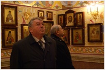 Посещение делегацией членов Совета при полпреде Президента РФ в ДФО кафедрального собора и семинарии г. Хабаровска. (06 ноября 2009 года)