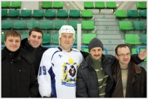 Встреча студентов семинарии с  известным хоккеистом Александром Могильным <br>в ледовом дворце &laquo;Платинум Арена&raquo; (22 января 2010 года)