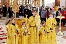 Божественная литургия в Спасо-Преображенском кафедральном соборе 18 декабря 2016 г.