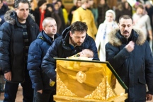 Всенощное бдение накануне дня памяти святителя Спиридона Тримифунтского  в Спасо-Преображенском  соборе 24 декабря 2016 г.