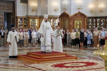 Божественная литургия в Спасо-Преображенском кафедральном соборе 20 августа 2017 г.