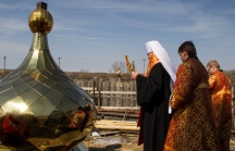 Освящение и установка купола на храм святой блаженной Ксении Петербургской 12 апреля 2018 г.