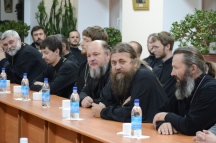 Фото священников с семинаристами 001.JPG