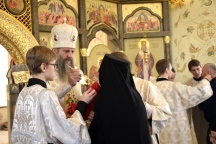 Божественная литургия в Петропавловском женском монастыре 17 февраля 2019 г.