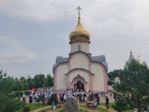 Божественная литургия в Петропавловском женском монастыре 12 июля 2025 г.
