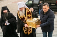 В Хабаровск прибыл ковчег с честной главой святителя Иннокентия Московского 14 марта 2026 года