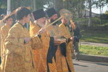 Крестный ход в г.Хабаровске с мощами святителя Николая Чудотворца (1 октября 2006 года)